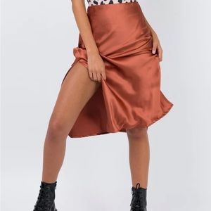 Cleo Lavoe Midi Skirt in Rust